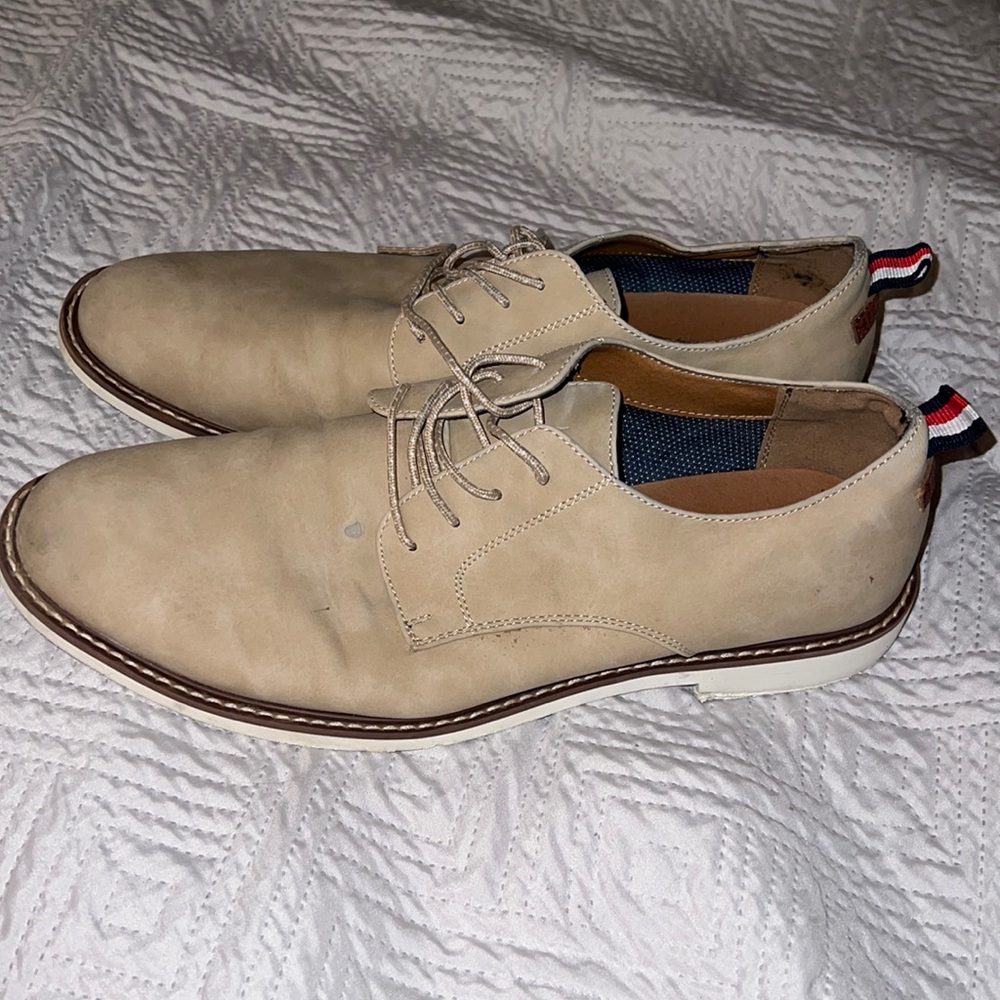 Tommy Hilfiger dress shoes